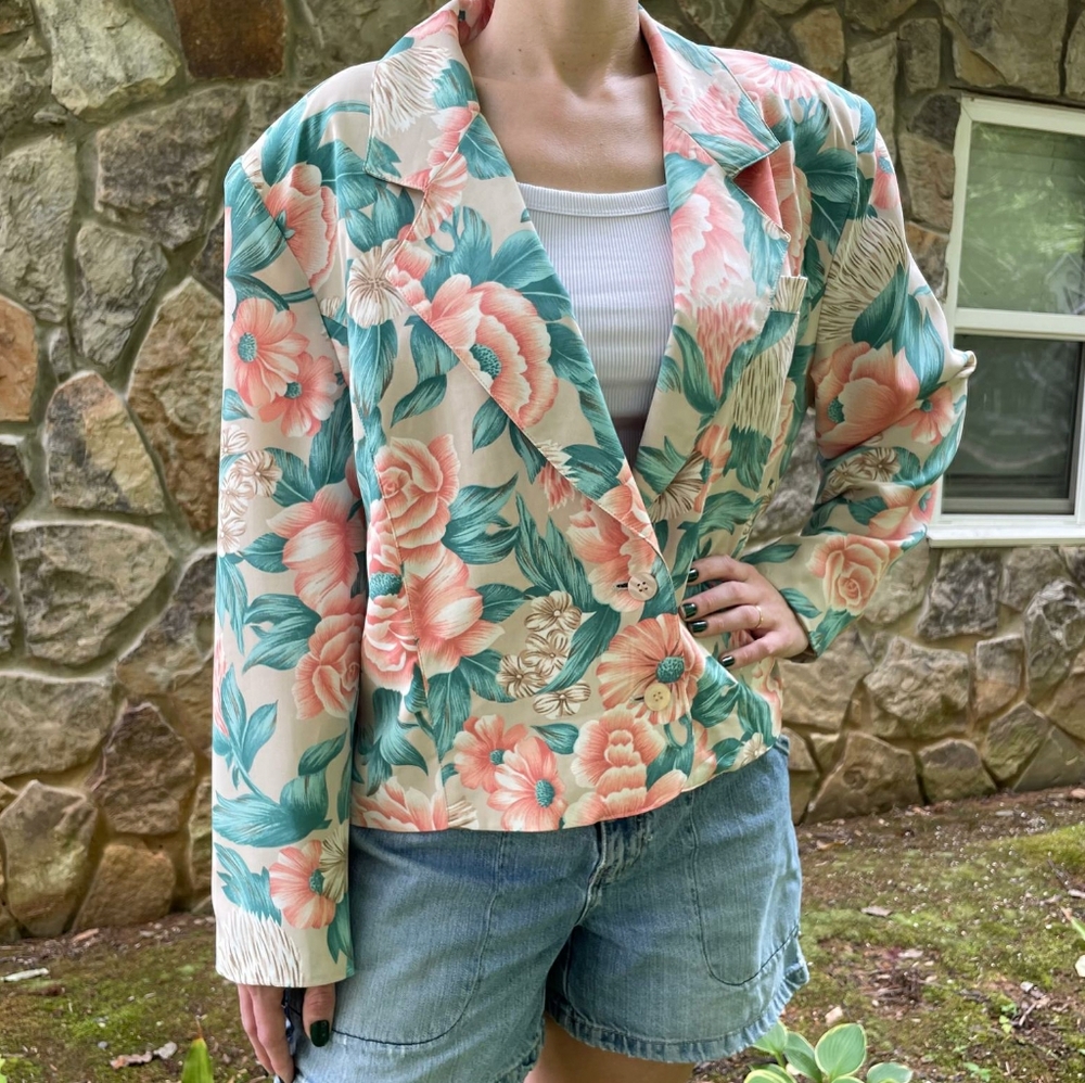 Vintage Floral Blazer